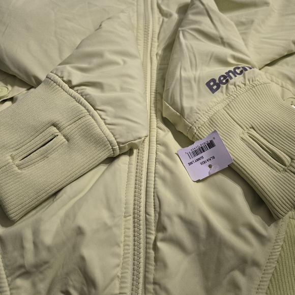 Bench One Timer Jacket NWT - Picture 6 of 10